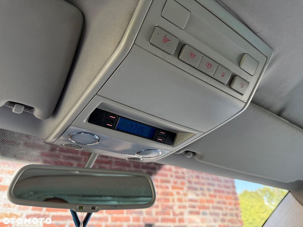 Volkswagen Multivan L1 Comfortline - 34