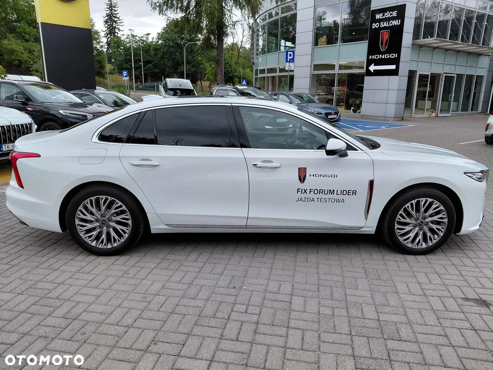 Hongqi H5 2.0T Deluxe - 6