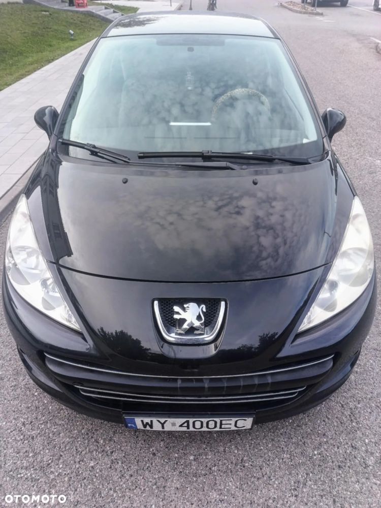 Peugeot 207 - 2