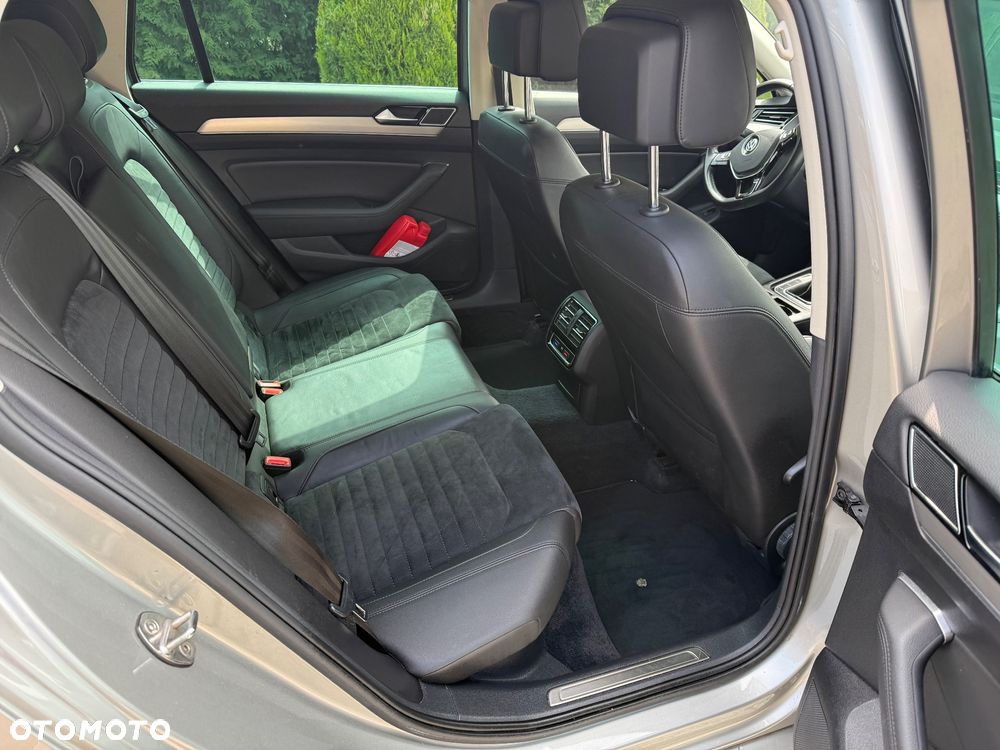 Volkswagen Passat 2.0 TDI (BlueMotion Technology) Highline - 7