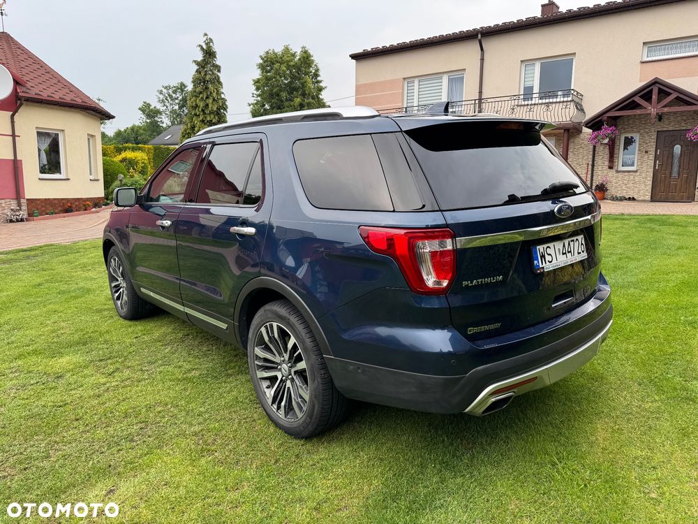 Ford Explorer - 7
