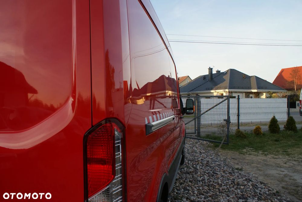 Ford Transit - 18