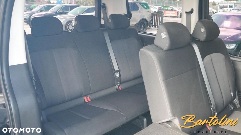 Hyundai Staria - 16