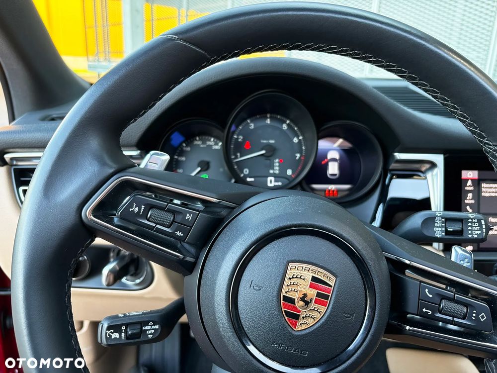 Porsche Macan - 20