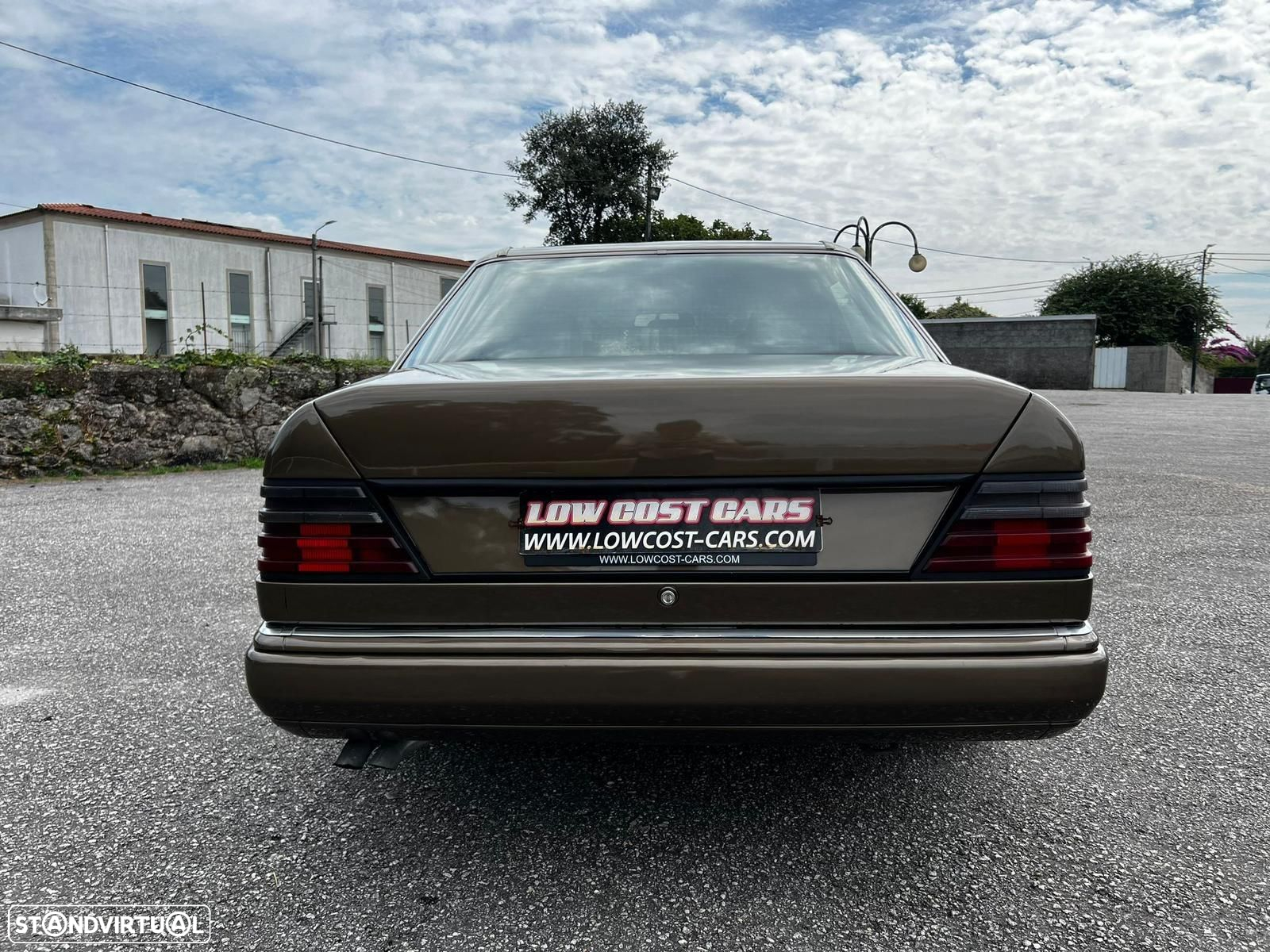 Mercedes-Benz 300 TD - 10