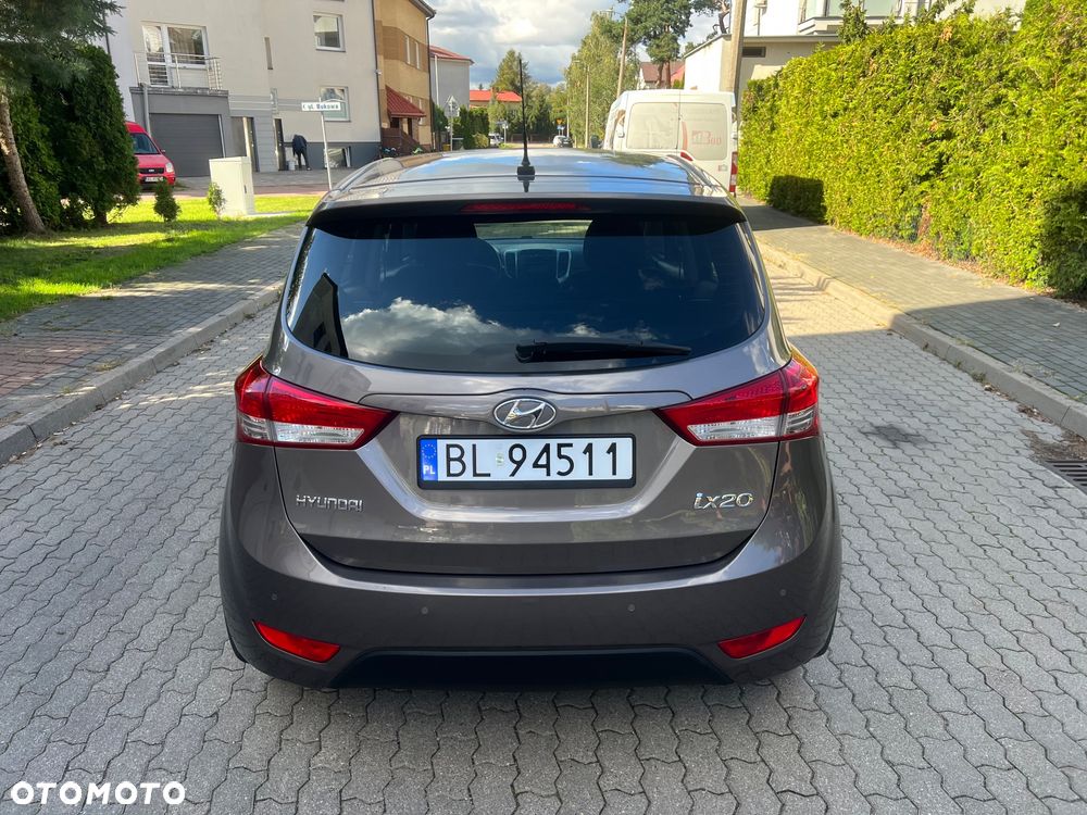 Hyundai Ix20 2011 photo 5