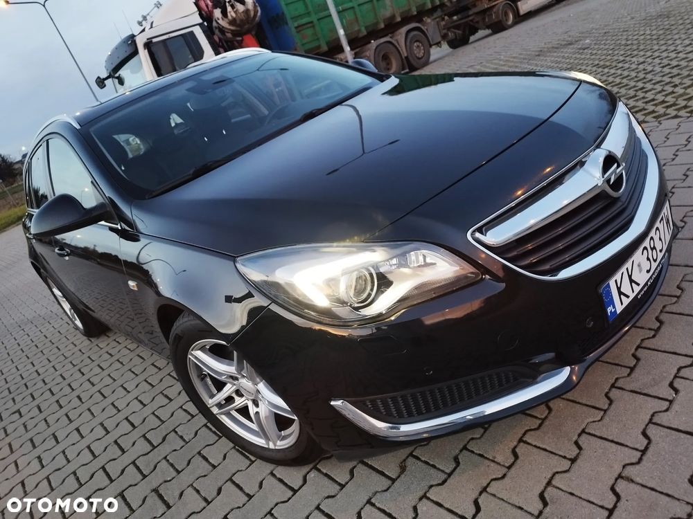 Opel Insignia Sports Tourer 2.0 Diesel Business Edition - 4