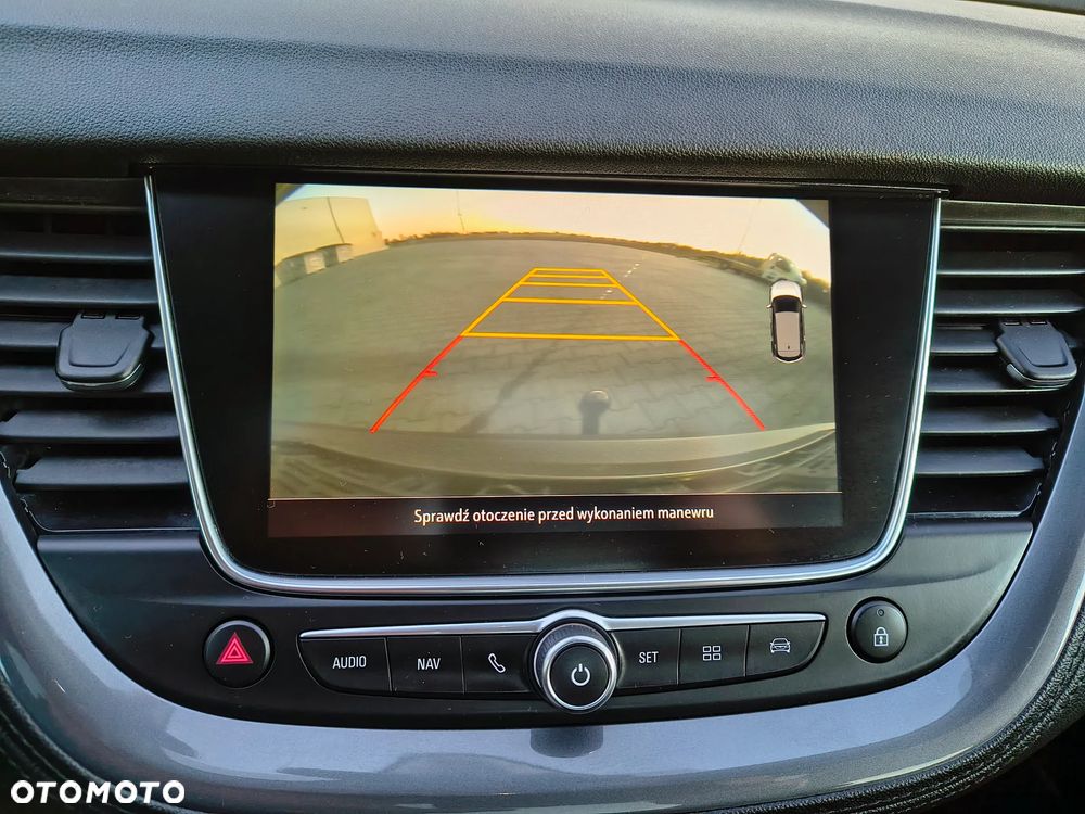 Opel Grandland X 1.2 Start/Stop Automatik Business INNOVATION - 20