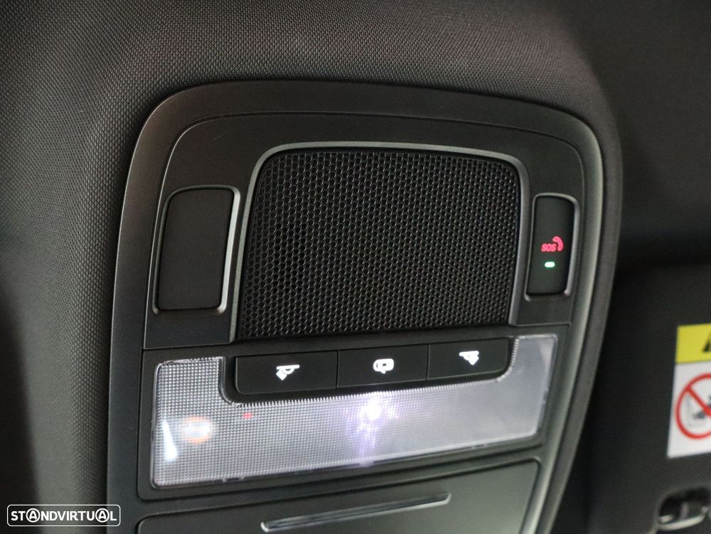 MG MG4 64 kWh Luxury - 21