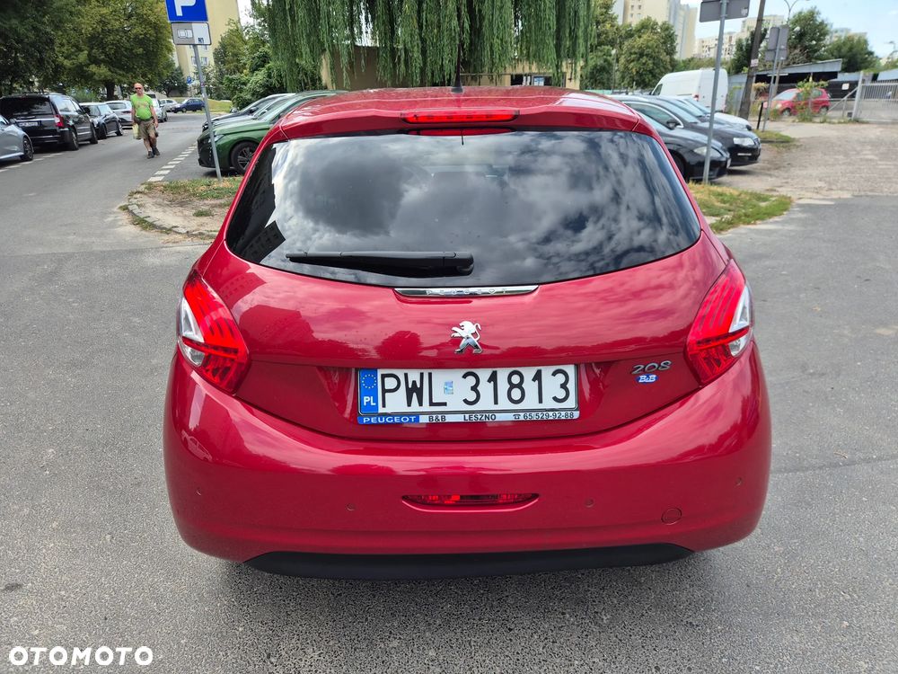 Peugeot 208 1.2 PureTech Style - 6