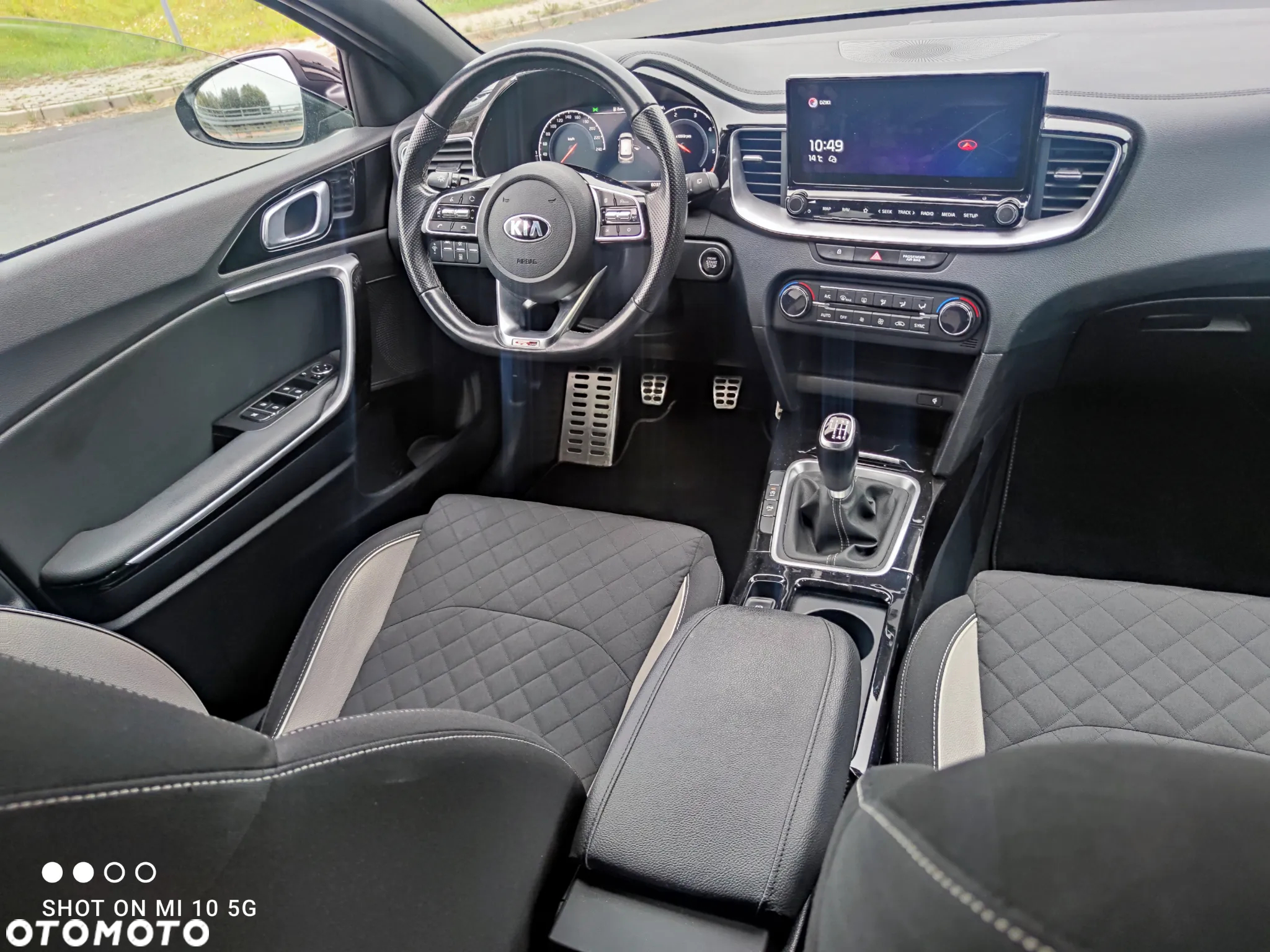 Kia Ceed SW 1.6 CRDi GT Line - 17