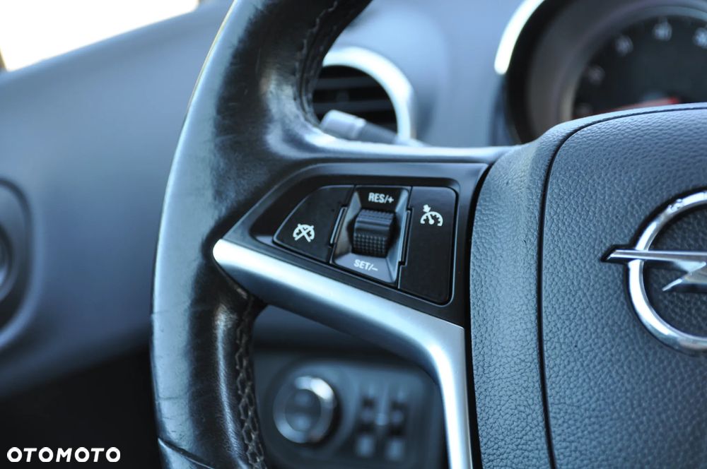 Opel Meriva 1.4 T Cosmo - 30