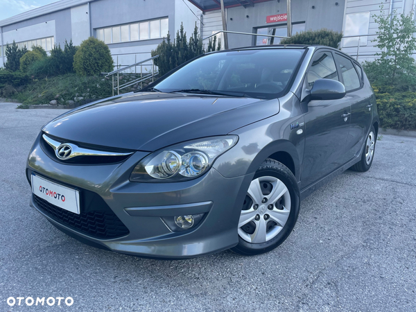 Hyundai i30 1.6 CRDI blue Classic