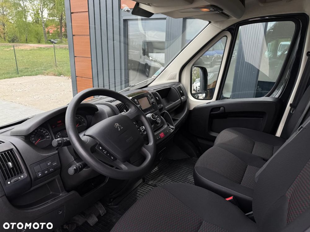 Peugeot Boxer 2.2 165KM / Maxi L4 H3 / 202.500KM / Czarny / ZAREJESTROWANY - 24