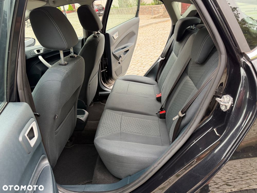 Ford Fiesta 1.25 Titanium X - 20