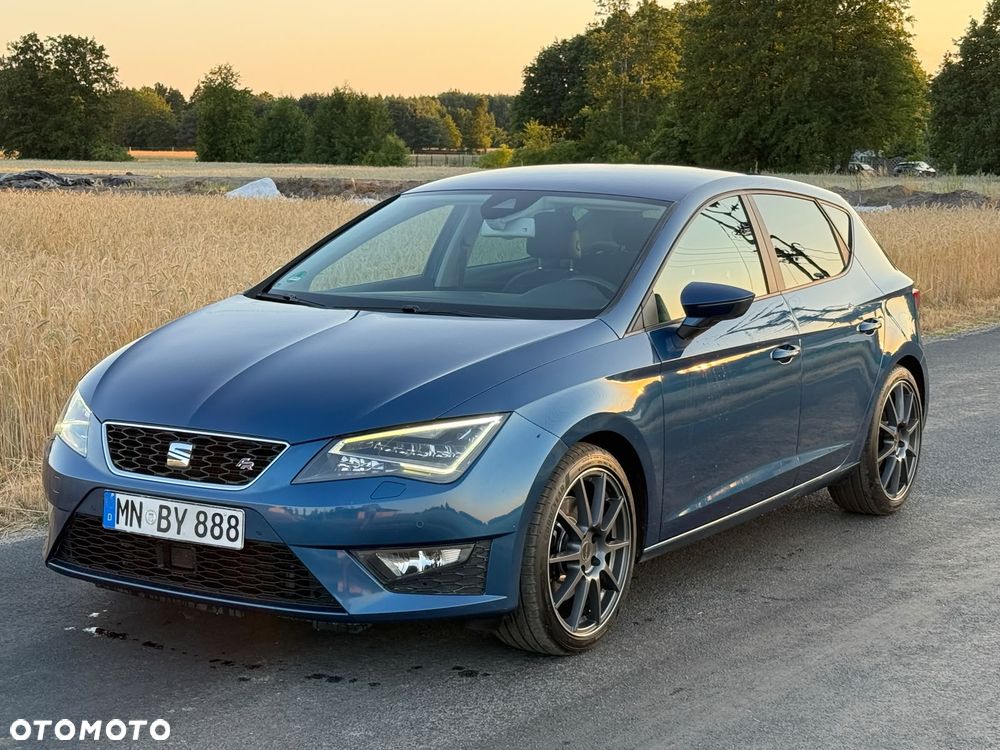 Seat Leon 2.0 TDI DPF Start&Stop DSG XCELLENCE - 3