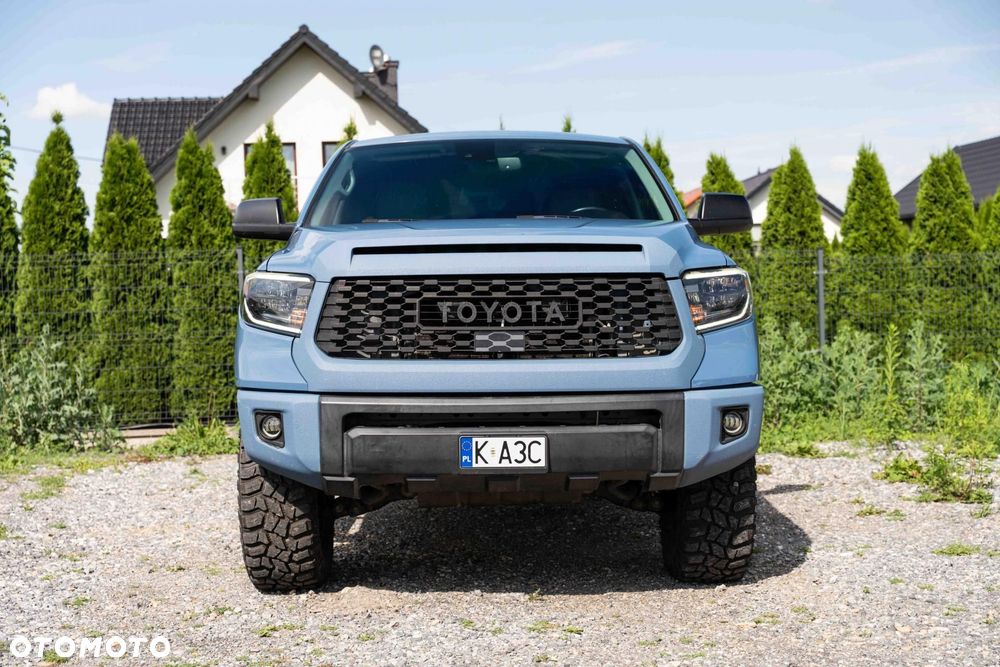Toyota Tundra - 3