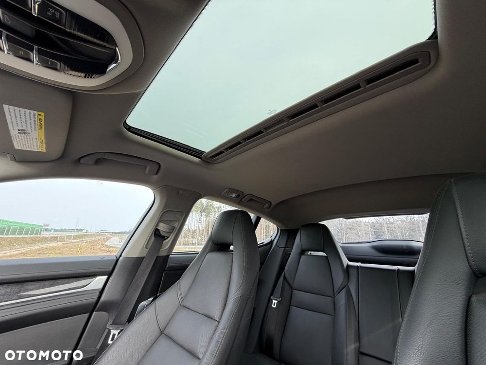 Porsche Panamera S E-Hybrid - 16