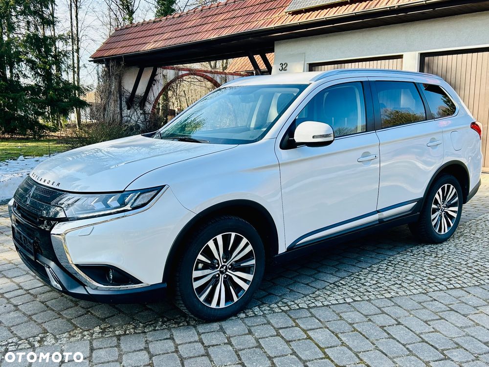 Mitsubishi Outlander 2.0 2WD CVT Diamant+ - 10