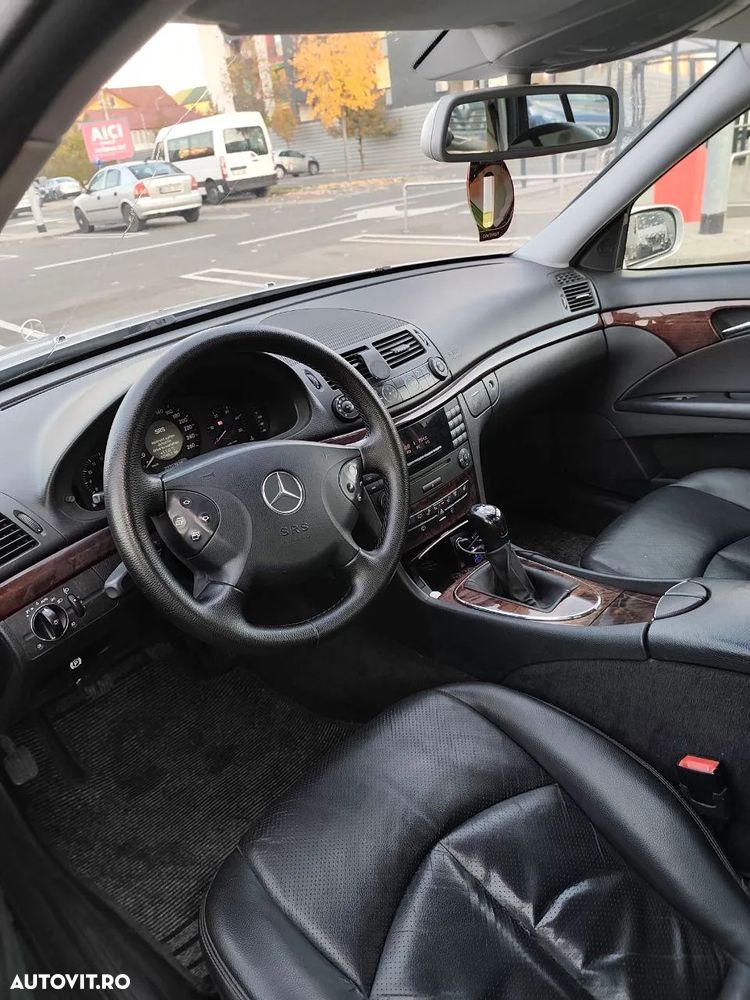 Mercedes-Benz E 220 T CDI Classic - 7