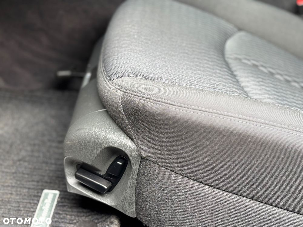 Mercedes-Benz Klasa E 200 T Kompressor Automatik Elegance - 18