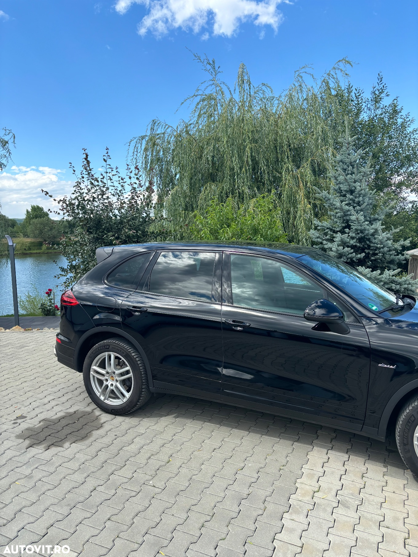 Porsche Cayenne 3.0 L - 2