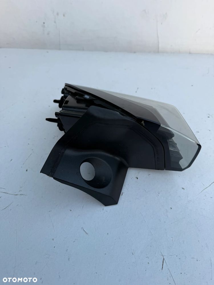 LAMPA PRAWA TYLNA TYL PEUGEOT 2008 II LIFT 9850439980 - 5