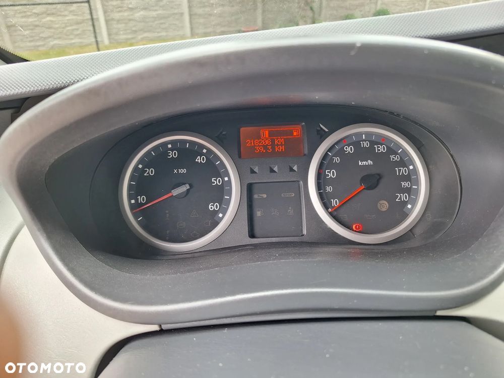 Renault Trafic FAP Grand Passenger Black Edition - 25