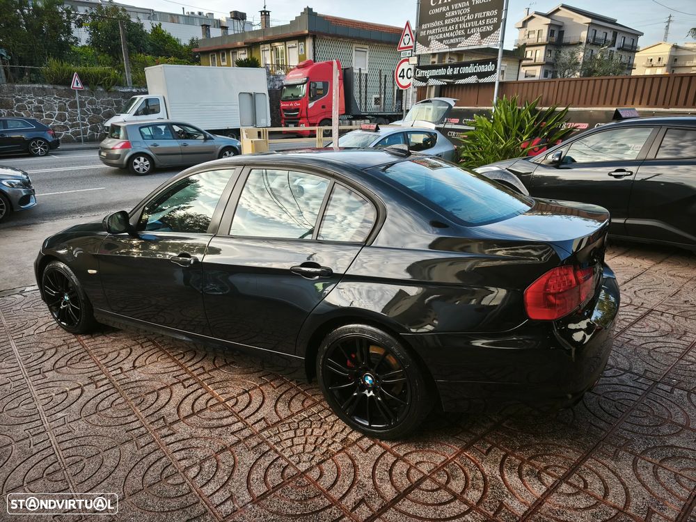 BMW 318 d Navigation - 9