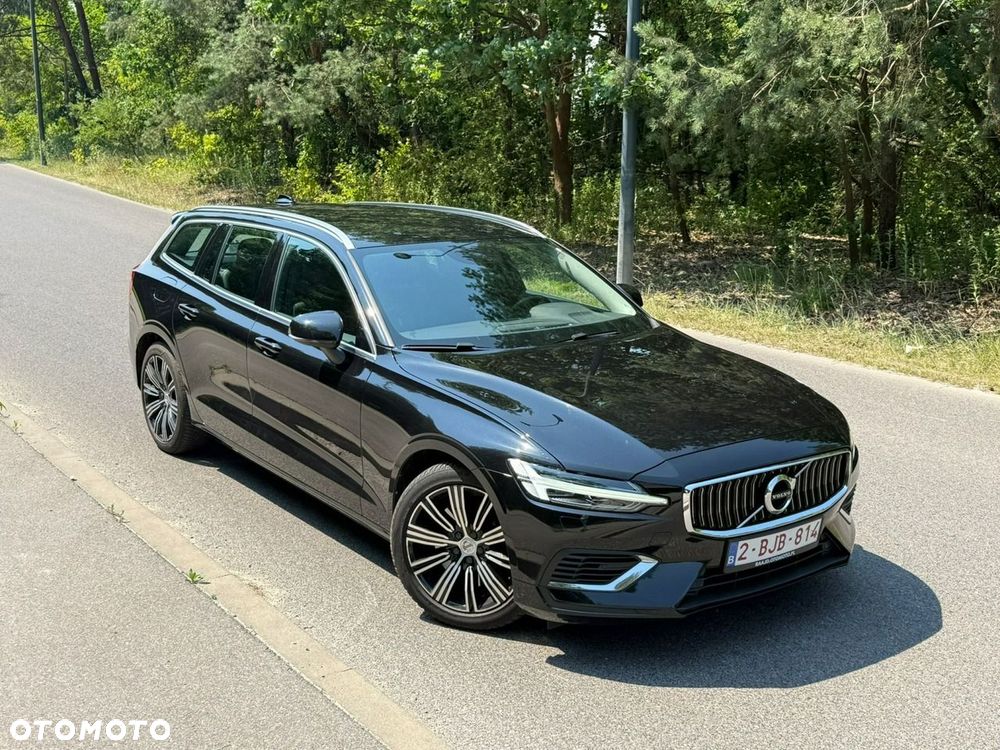 Volvo V60 T6 AWD Plug-In Hybrid Inscription Expression - 19