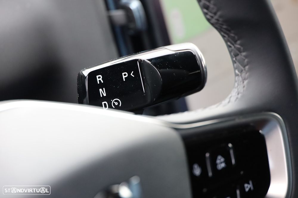 Volvo EX30 51 kWh Single Motor Black Edition - 21