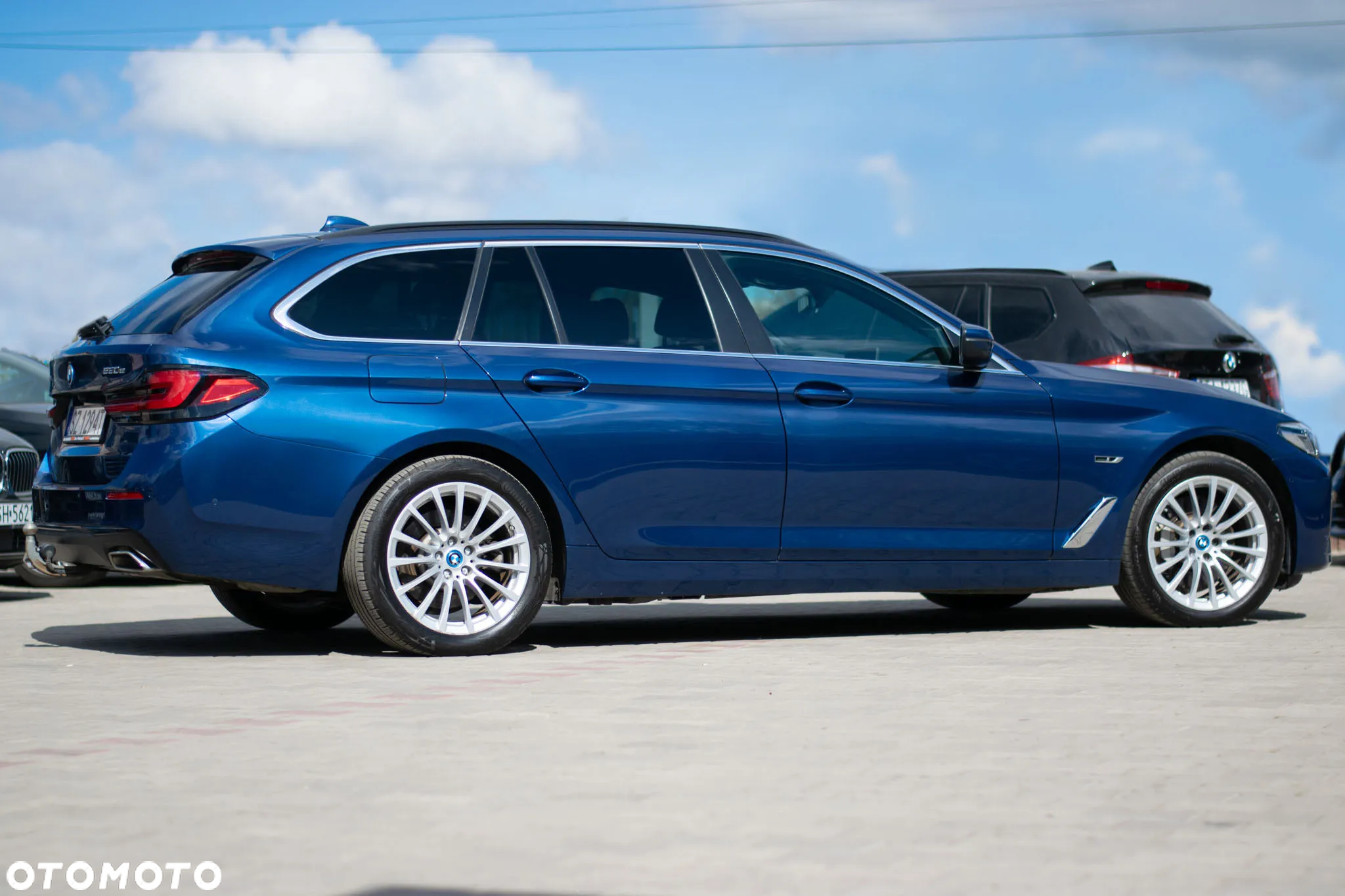 BMW Seria 5 530e - 36