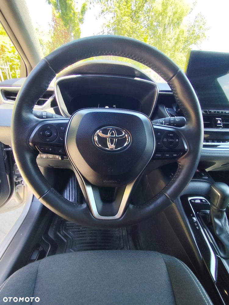 Toyota Corolla 1.8 Hybrid Comfort - 24