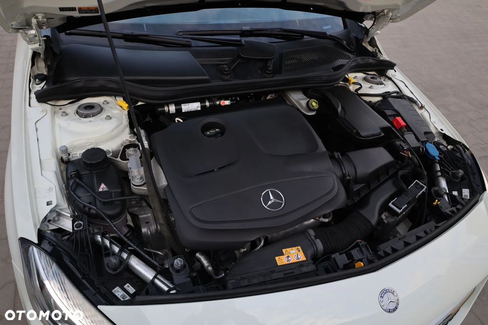 Mercedes-Benz Klasa A 180 (BlueEFFICIENCY) Style - 40