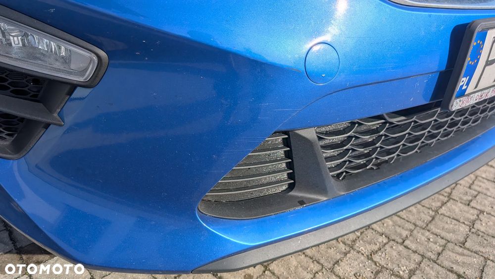 Kia Ceed - 21
