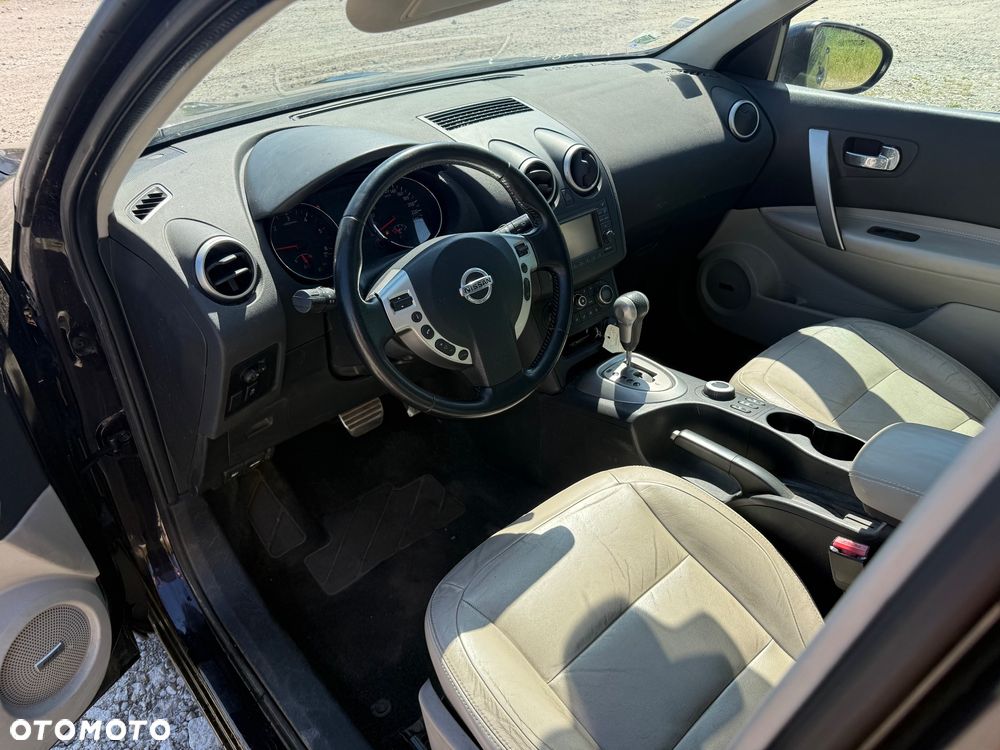 Nissan Qashqai 2.0 dCi 4x4 Tekna EU5 - 11