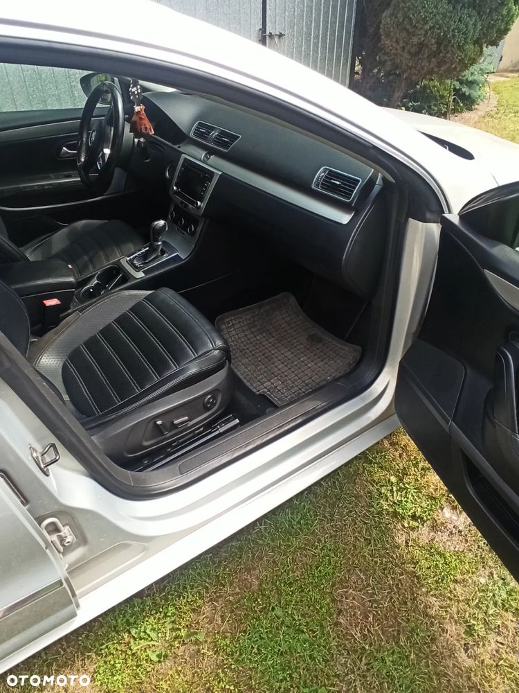 Volkswagen Passat - 5