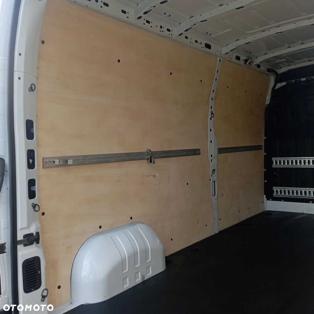 Renault Master - 21