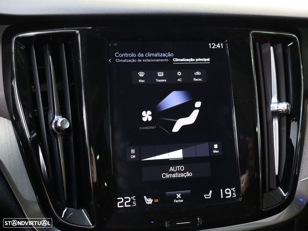 Volvo V60 2.0 T8 AWD TE Inscription - 17