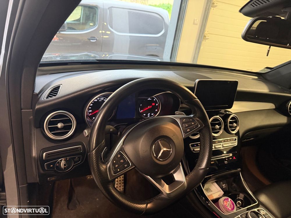 Mercedes-Benz GLC 250 d Coupé AMG Line 4-Matic - 4