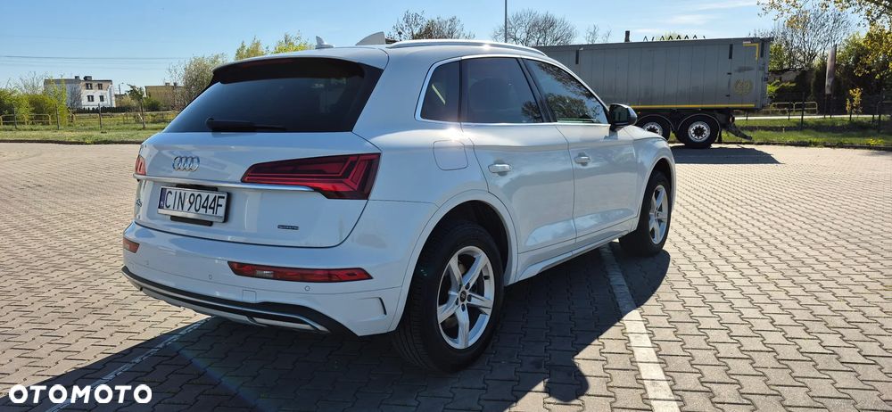 Audi Q5 45 TFSI quattro S tronic design - 4