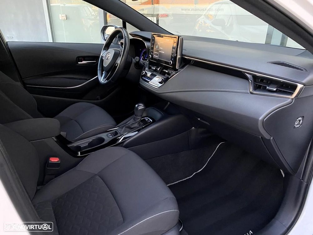 Toyota Corolla 1.8 Hybrid Comfort - 9