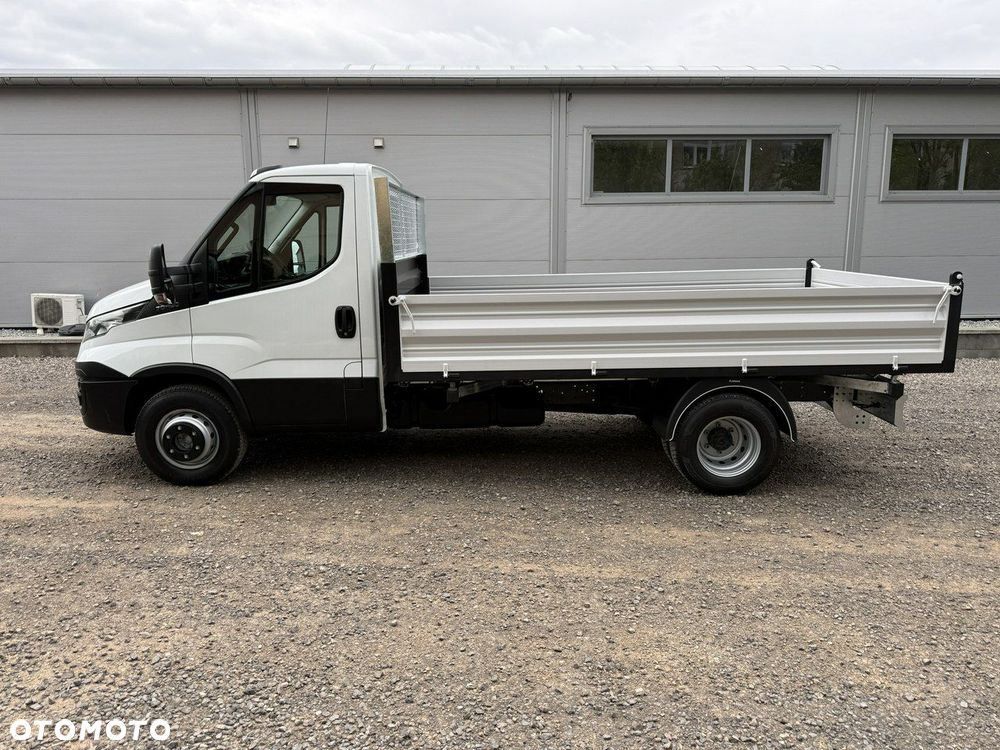 Iveco 70C18 - 23