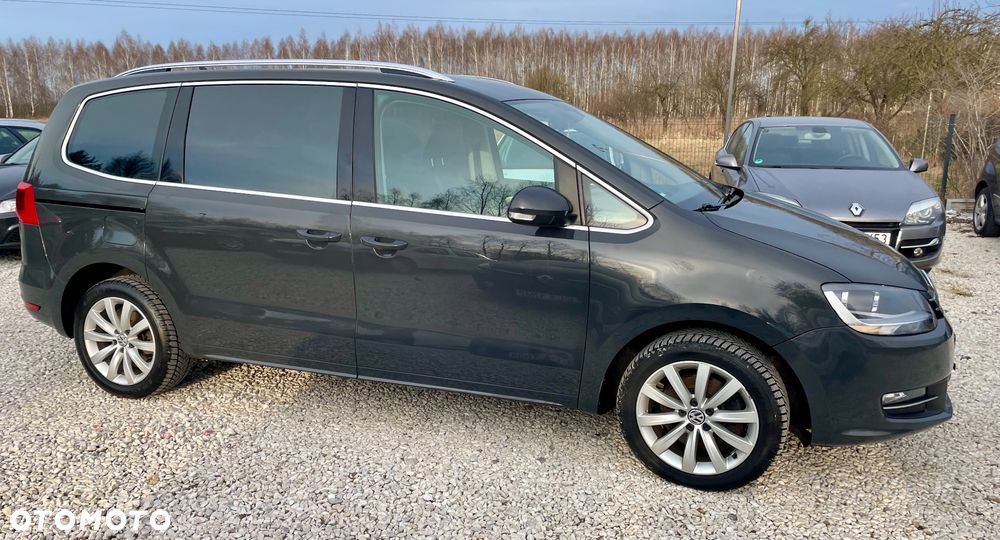 Volkswagen Sharan 2.0 TDI DSG Blue Motion Comfortline - 29