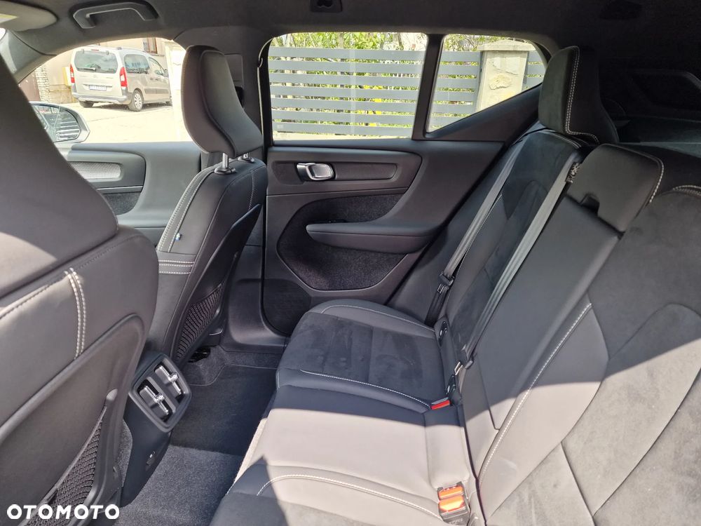 Volvo XC 40 B3 Core - 31