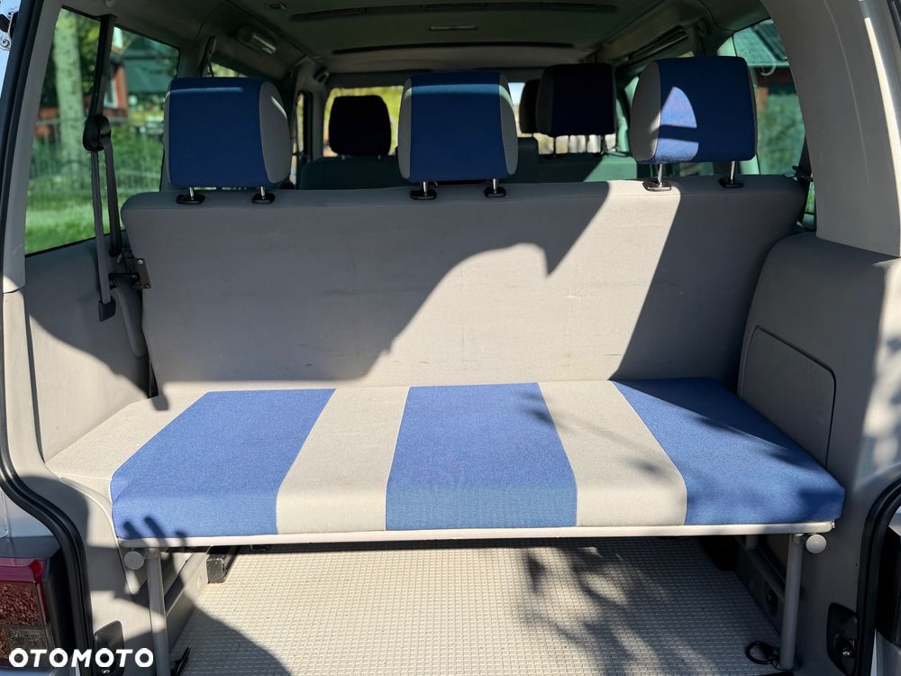 Volkswagen Multivan - 7