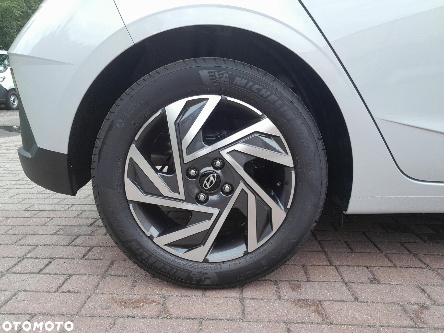 Hyundai i20 1.2 Modern - 14