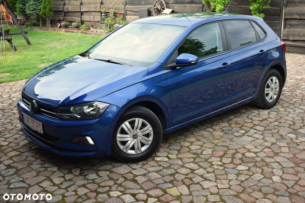 Volkswagen Polo - 1