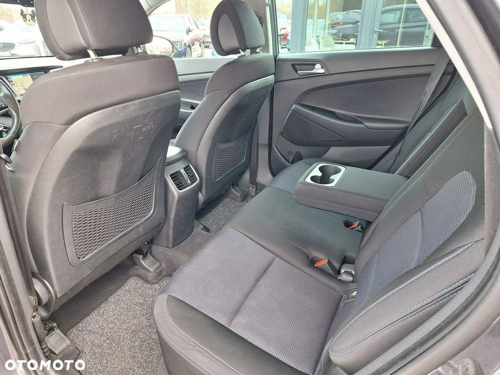 Hyundai Tucson 1.6 GDi Comfort 2WD - 26