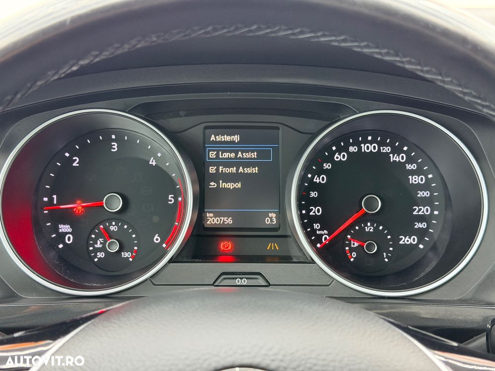 Volkswagen Tiguan 2.0 TDI 4Motion Trend & Fun - 35